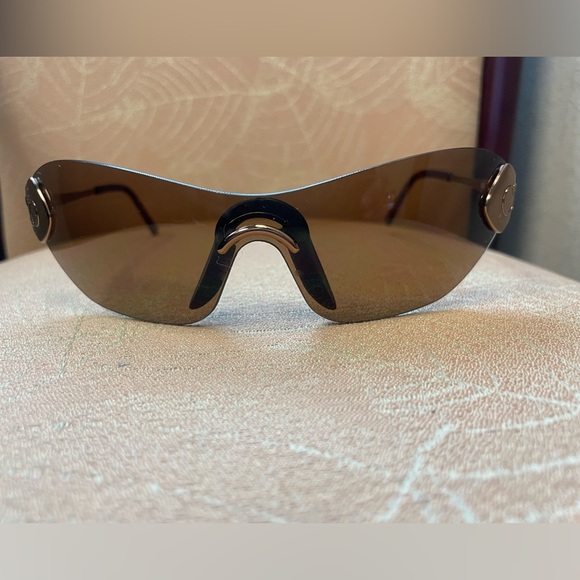 Christian Dior Authentic Meteore Shield Sunglasses in brown, EUC - Picture 6 of 11